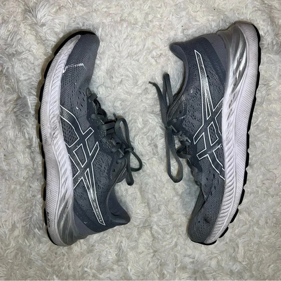 ASICS Gel Excite 8 Women’s size 10 - Picture 2 of 6